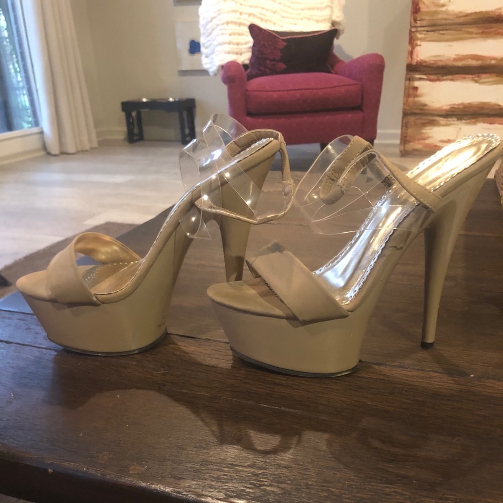 Jonathan Kayne Heels